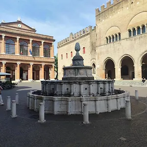  Appartamento In Piazza Cavour Centro Storico Italia