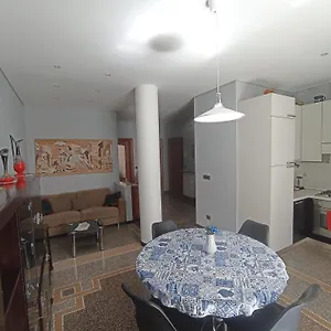  Appartamento La Casa Sul Mare-savona Italia